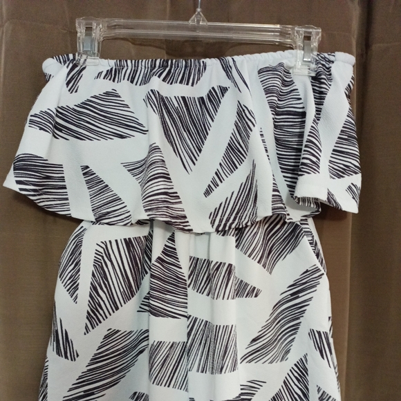 Heshares Black & White Tube Top Romper Lg - Picture 2 of 6